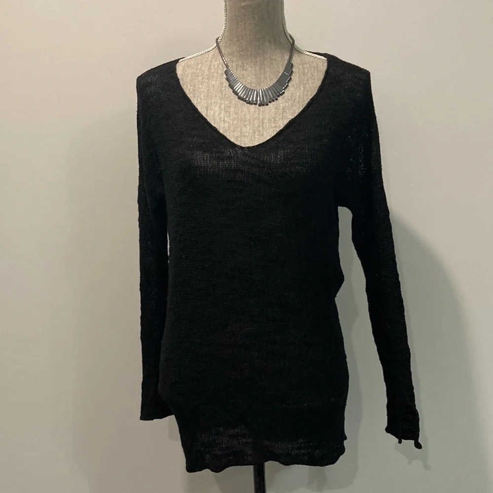 Zara Black V-neck Lightweight Long Sleeve Knit Sweater - Picture 10 of 14
